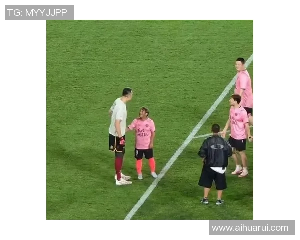 足球明星身高造假揭秘真实高度引发球迷热议与关注 足球明星身高造假揭秘真实高度引发球迷热议与关注