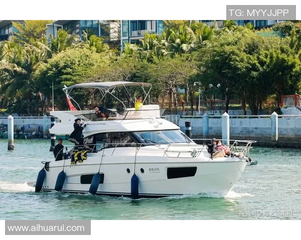 游艇上的足球明星们都有哪些令人瞩目的名字和精彩故事分享