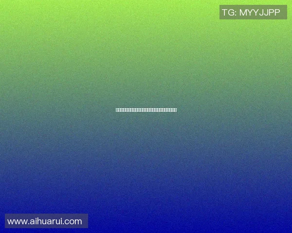 足球明星意外上舞台遭袭击视频曝光引发网友热议与关注